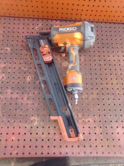 3 1/2in Round Head Framing Nail Gun