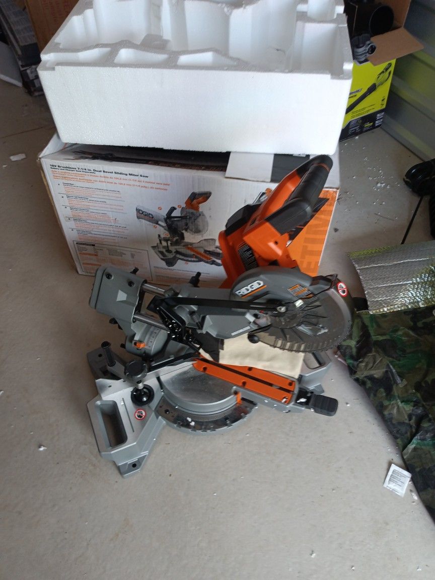 Ridgid 18v Sliding Miter Saw Tool Only Tested