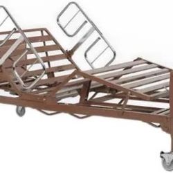 Invacare BAR6640P Bariatric Full-Electric Hospital Bed.
