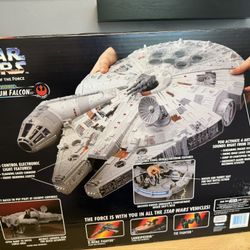 Star Wars Millennium Falcon