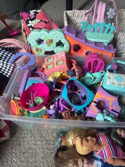 Littlest pet shop lot