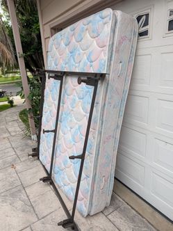 Full size mattress free north hills