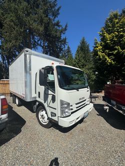 2019 Isuzu NPR HD box truck