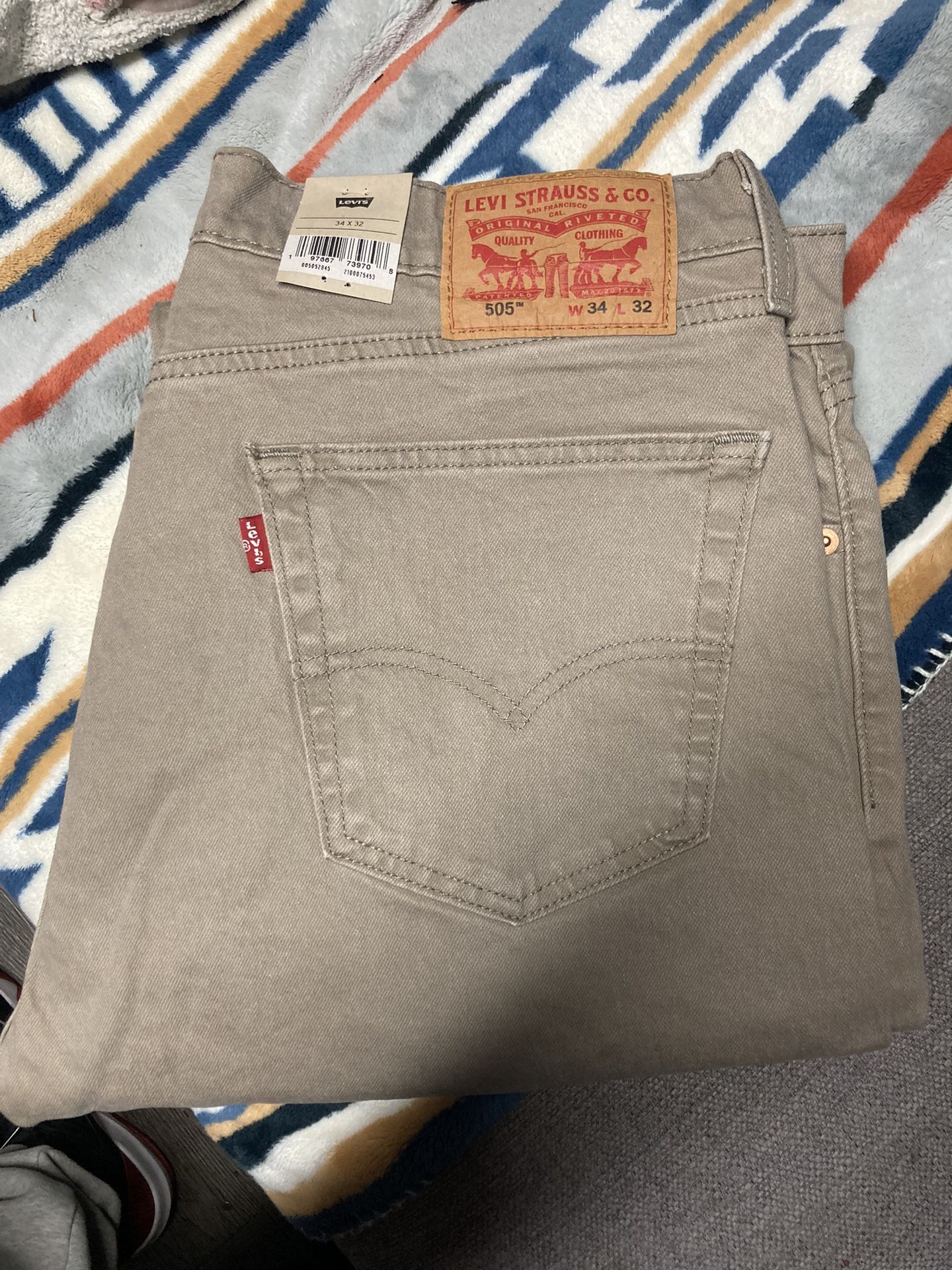 505 Regular Levi’s 34x32