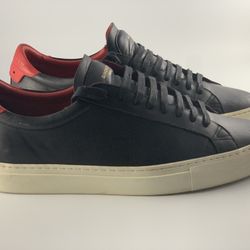 Givenchy Sneaker 🔥DEALS🔥