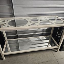 White/Cream Glass Hutch Stand