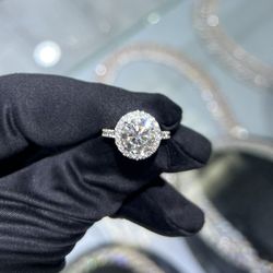 Custom Engagement Rings – Designed Just for You | Lab Diamonds, 10-18k Gold Available, Hand-Set