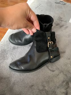 Black boots