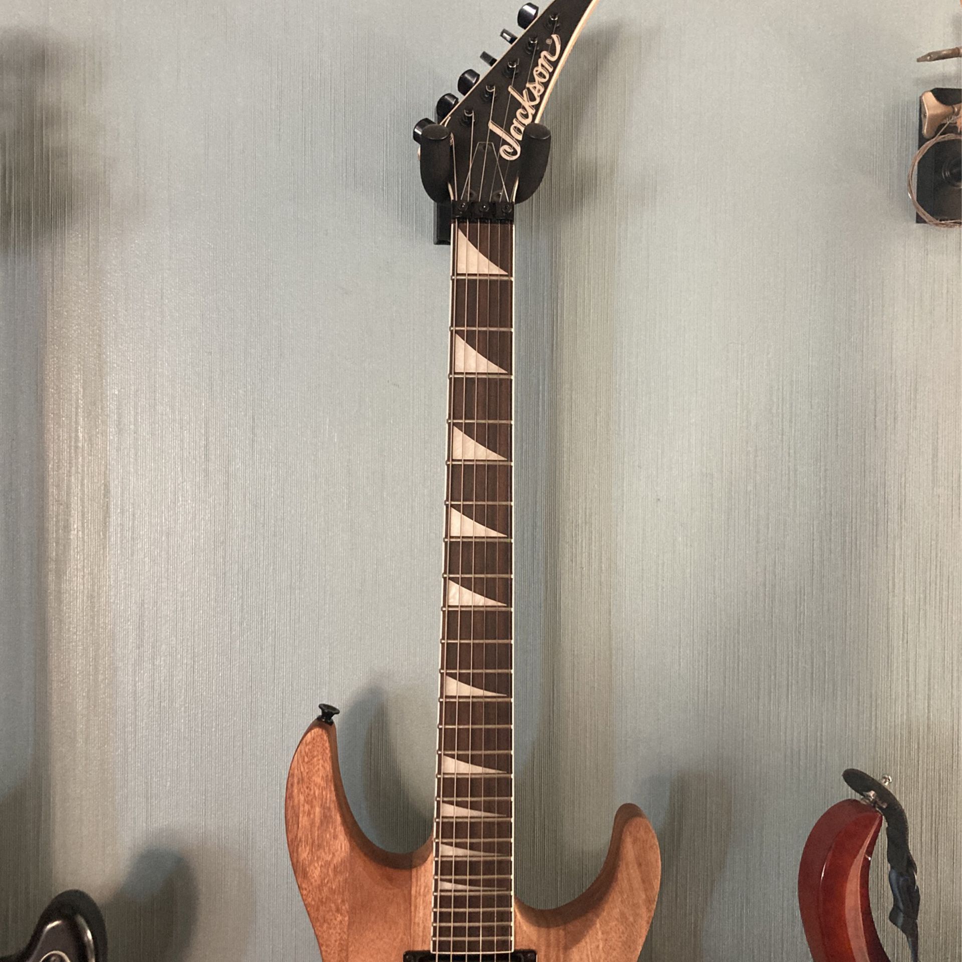 Rejsebureau Pointer klistermærke Jackson Guitar for Sale in Riverside, CA - OfferUp