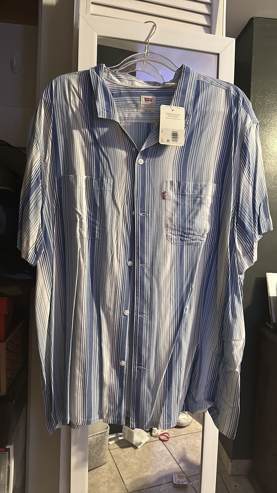 Mens shirts