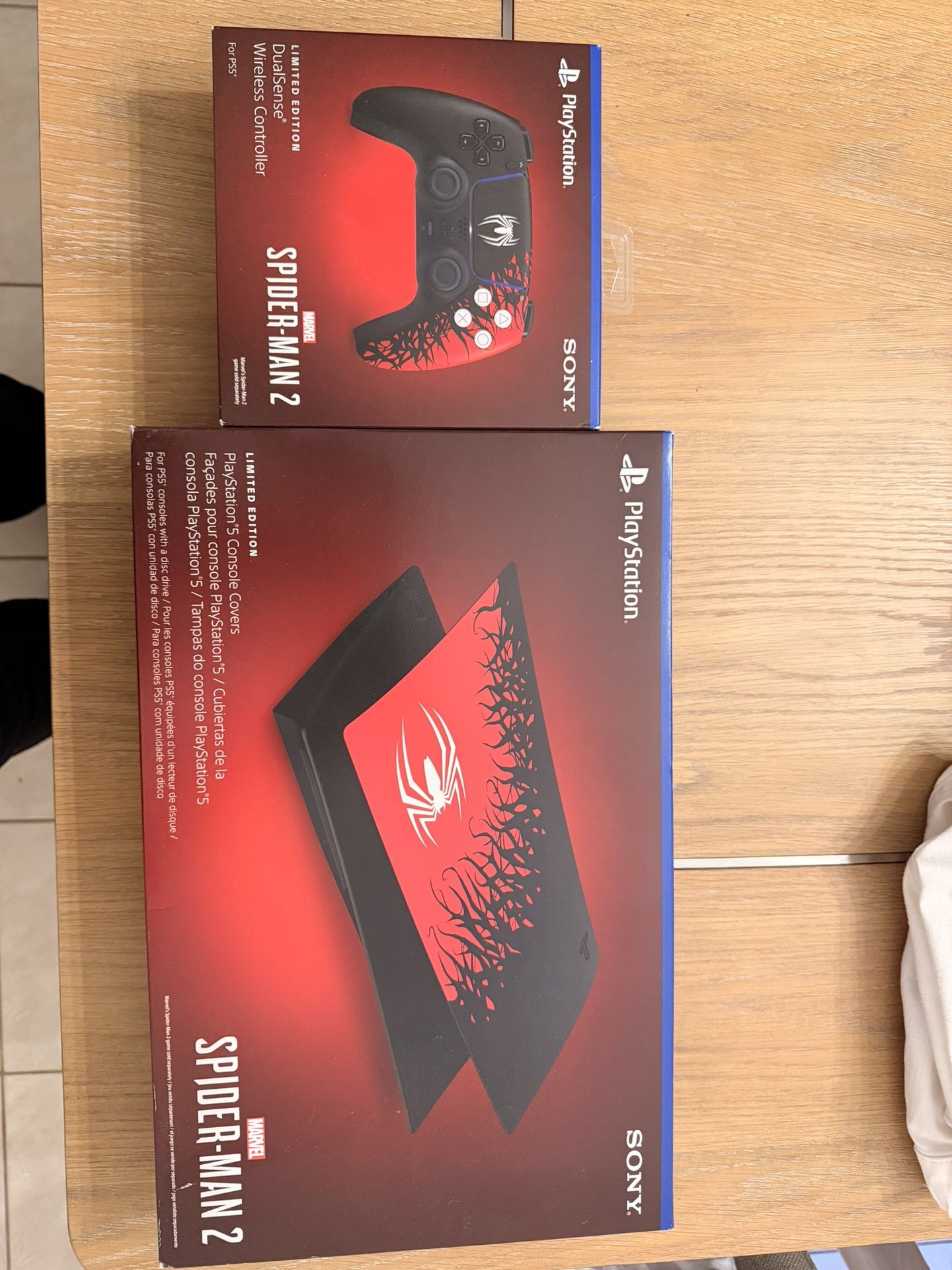Ps5 Spider-Man Covers And Spider-Man Controller