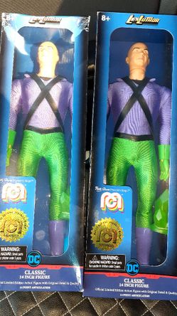 LEX LUTHOR 14" FIGURE