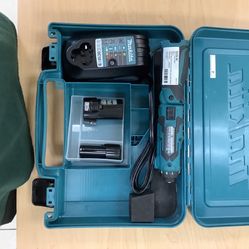 Makita Angle Drill DF012D