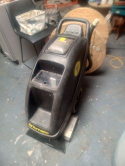 Carpet cleaner Tornado
