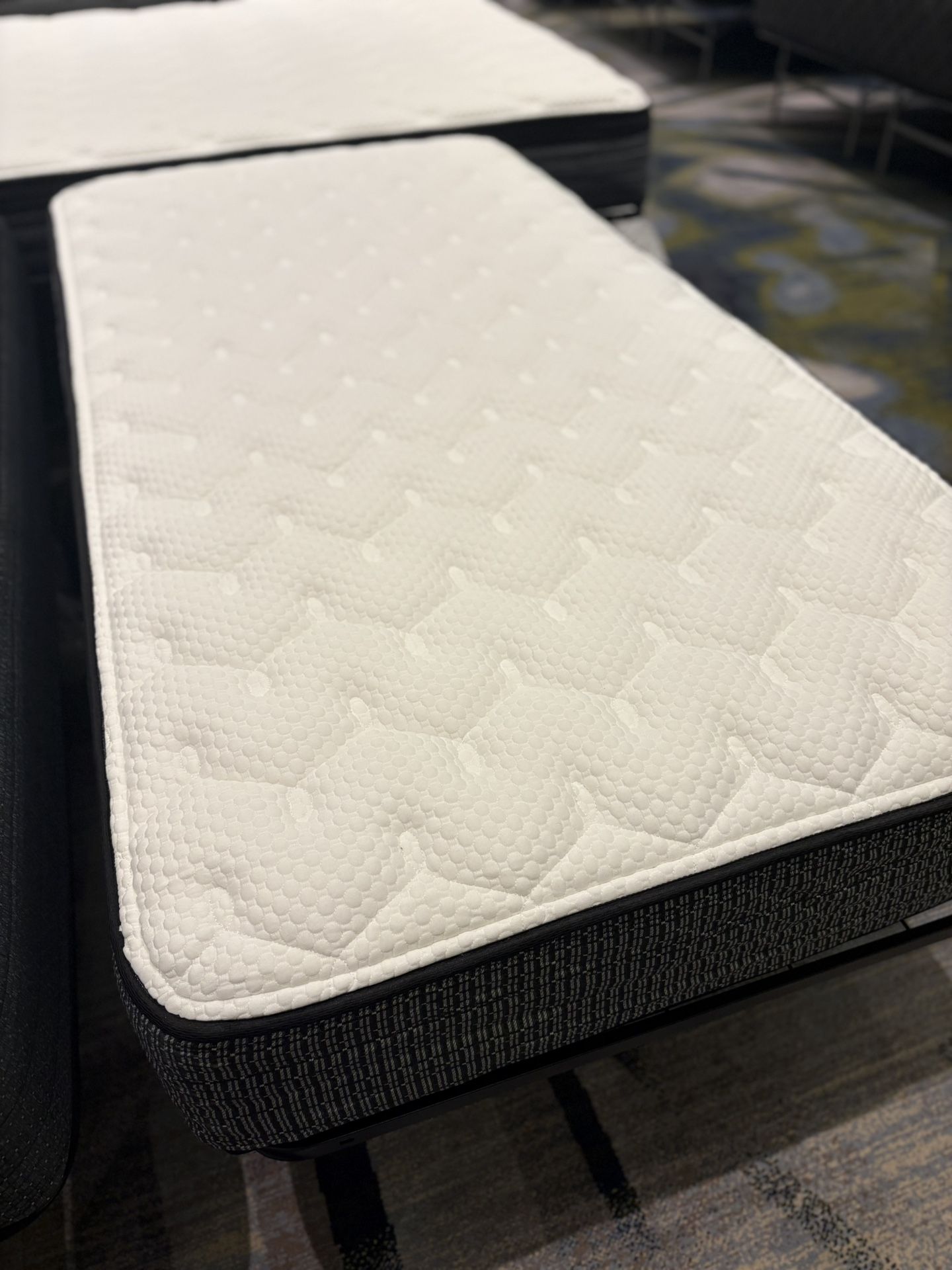 Colchones Nuevo Twin Size Boxspring