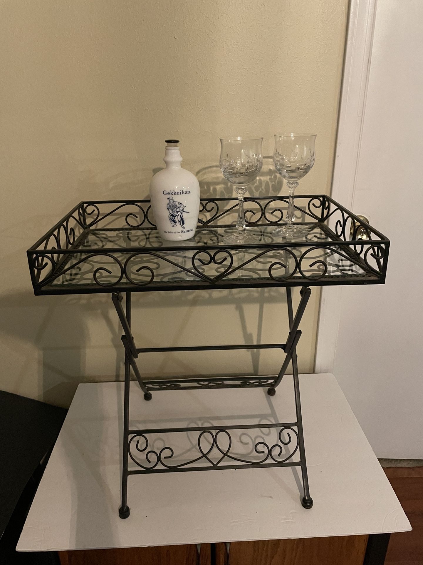 Linden House Glass And Iron Tray Foldable Table By Southern Living