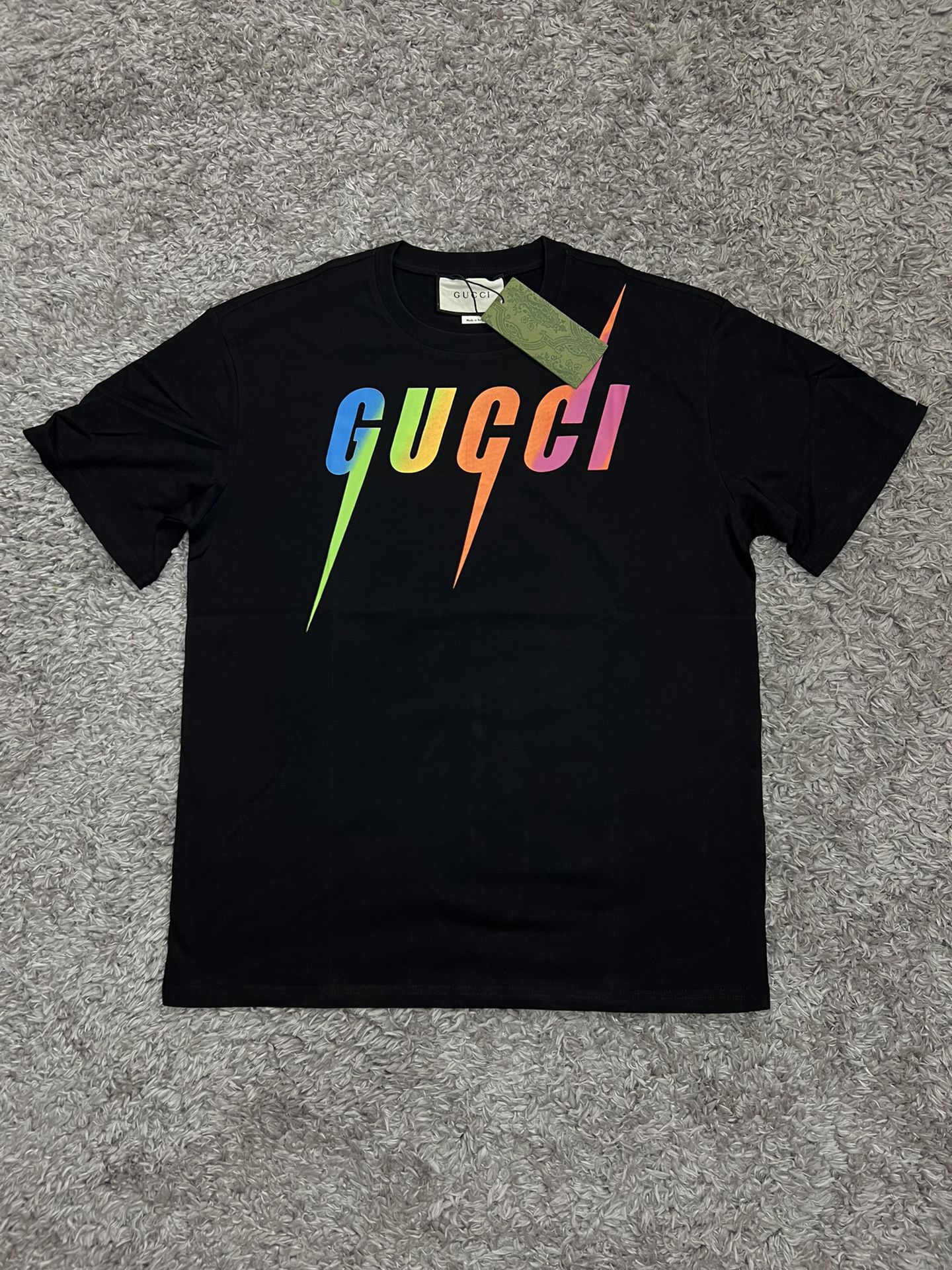 Gucci t shirt size S