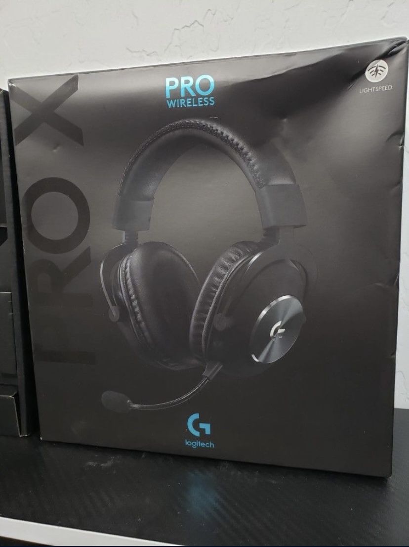 New Logitech G PRO X Wireless Lightspeed Gaming Headset Gen 1: Blue VO!CE Mic Filter Tech, 50 mm PRO-G Drivers, and DTS Headphone:X 2.0 Surround Sound