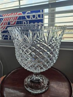 $40.00 - Large & Spectacular Crystal Bowl by Godinger, Shannon Crystal!  Pedestal Base/Diamond Cut Design/Spectacular Brilliance/Multifunctional! Like