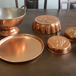 COPPER COLENDAR AND PANS