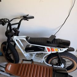 NEW GOLDEN CYCLES PANTHRO WHITE AND GREY