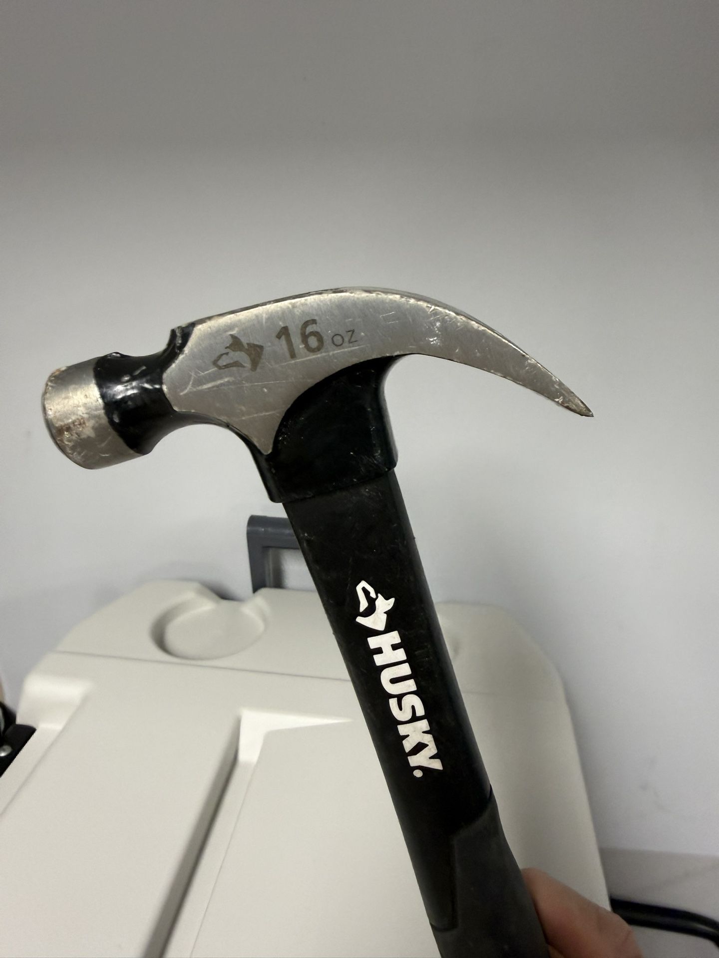 Husky 16 oz Hammer