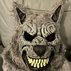 Wolf Mask With Tail 