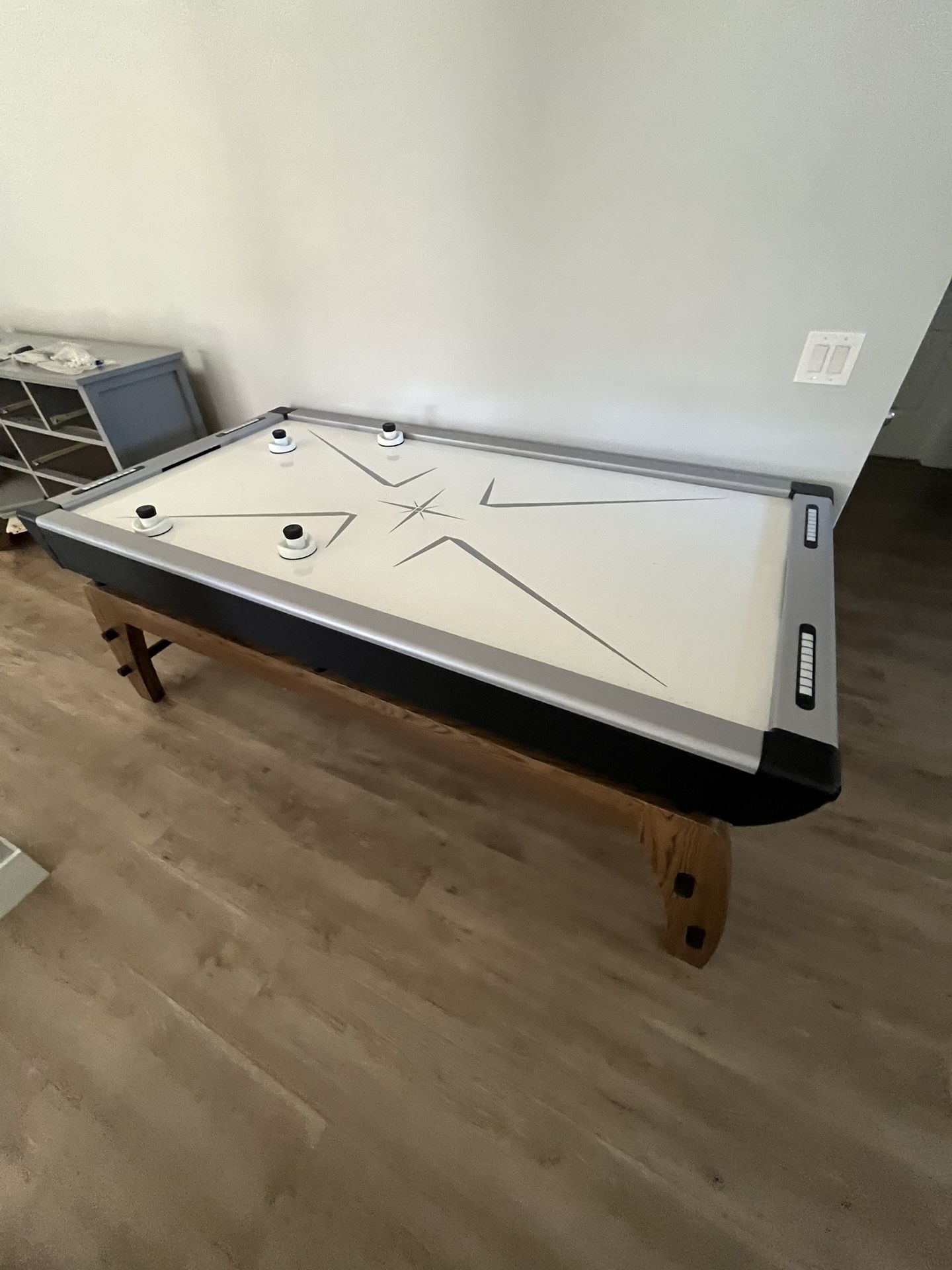 air hockey table