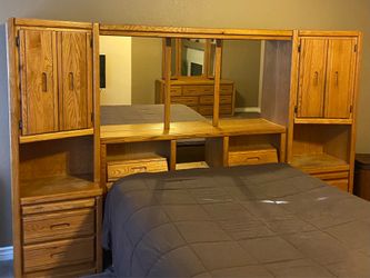 Solid oak queen bedroom set