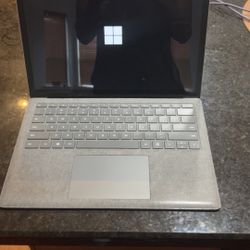 Microsoft Laptop
