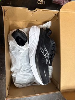 Saucony Guide 18 running shoes