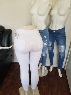 Pantalones de moda nuevos