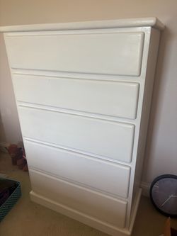 Solid Wood 5 Drawer Dresser