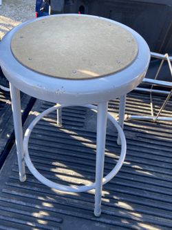 24’ Heavy duty bar stool