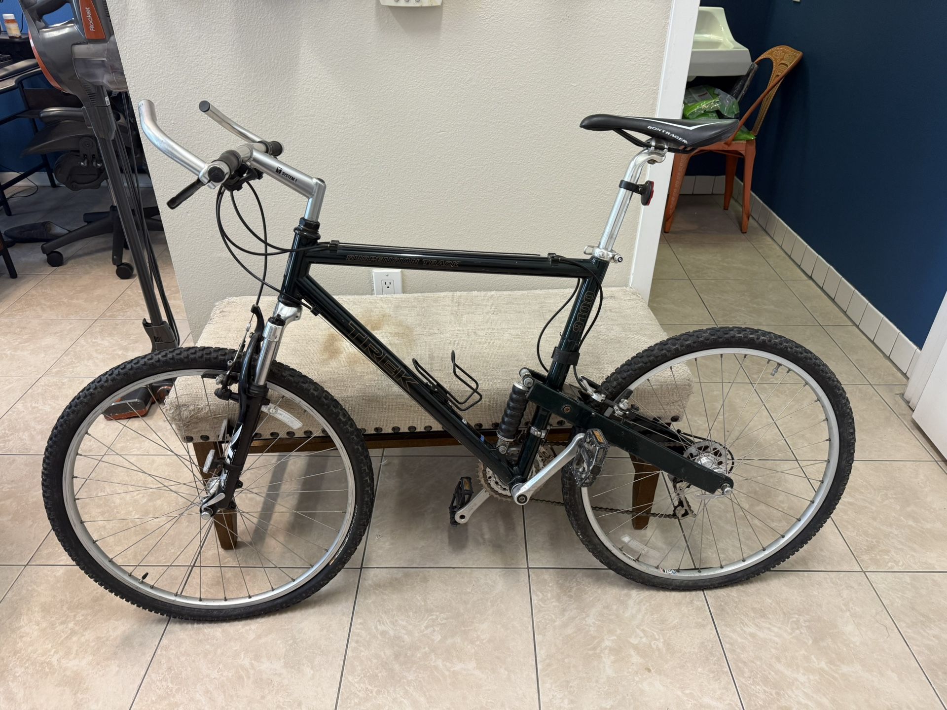 Rare Trek 9100 Mountain Bike