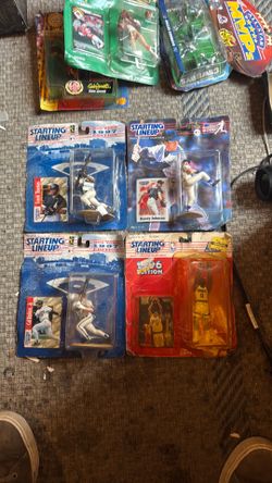 Sports memorabilia 30$ each unopened