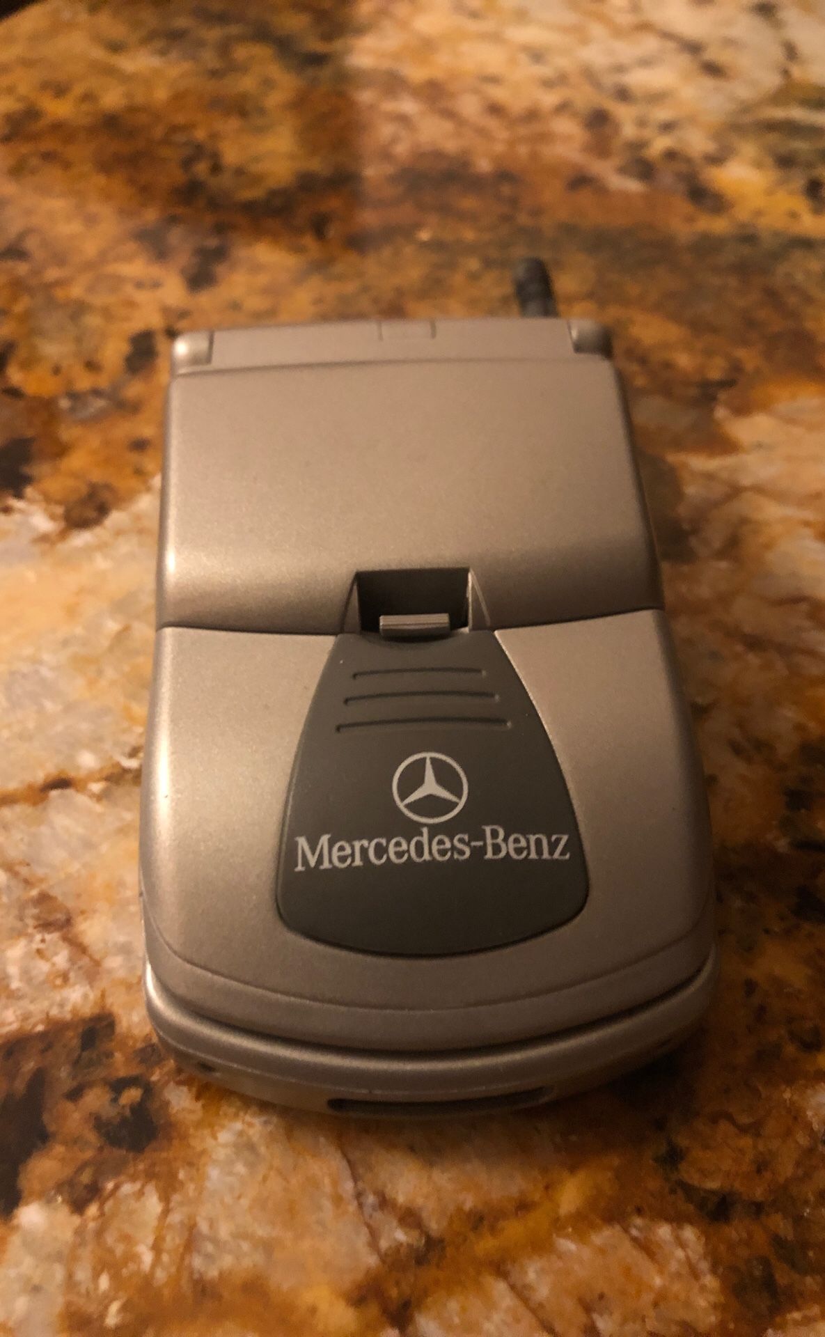 Benz 2001-2004 cell phone fully operational