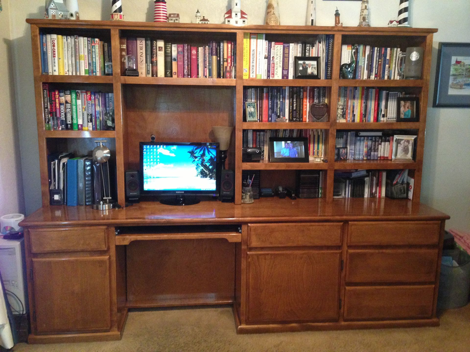 Computer Desk with Bookshelves