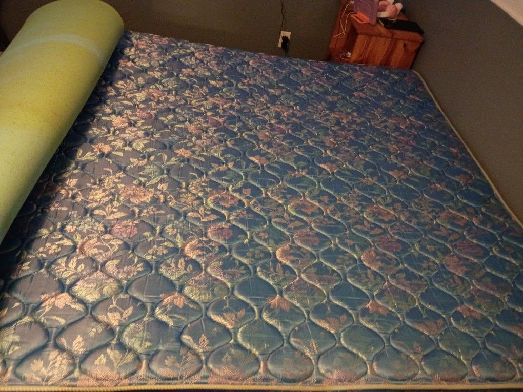 King Size Mattress With Box Springs And Frame Come With Kind Size Bed Sheets