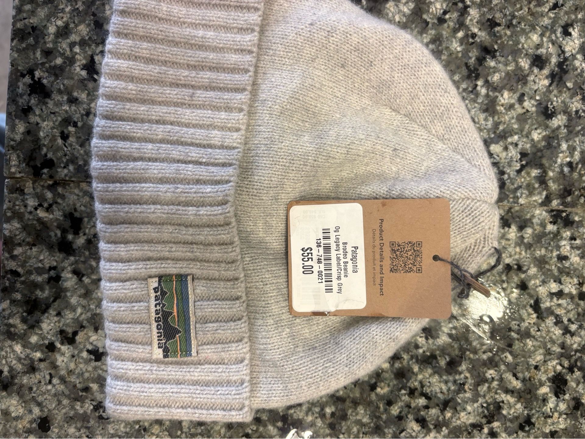 Brand new Patagonia beanie with Tag