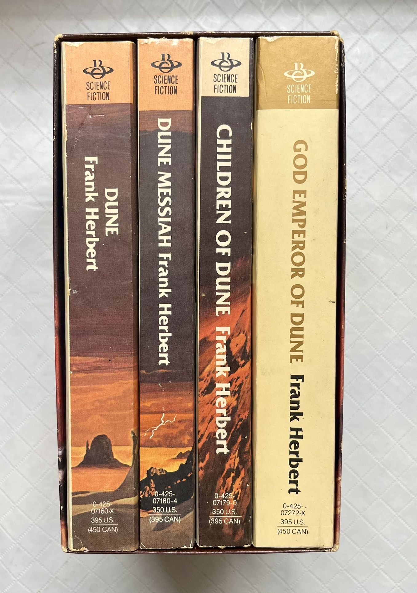 VINTAGE DUNE COLLECTION BOOK BOX SET