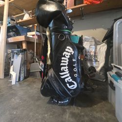 Callaway Golf clubs with bag.