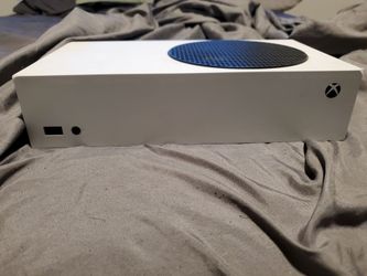 Xbox Series S BUNDLE