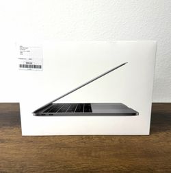 13" MacBook Pro Touchbar 512GB SSD*16GB RAM*2Ghz Intel Core i5