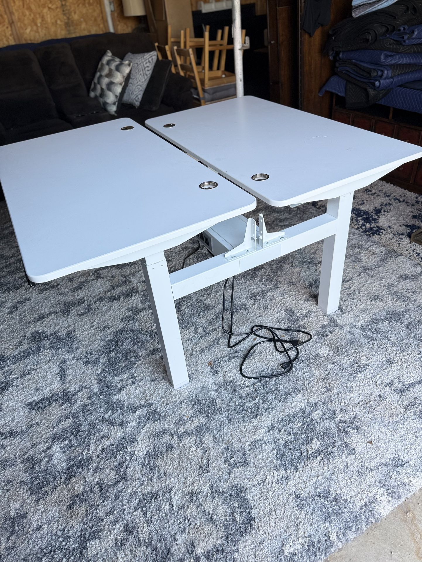 Autonomous SmartDesk Core Duo 2 Person Standing Desk Power