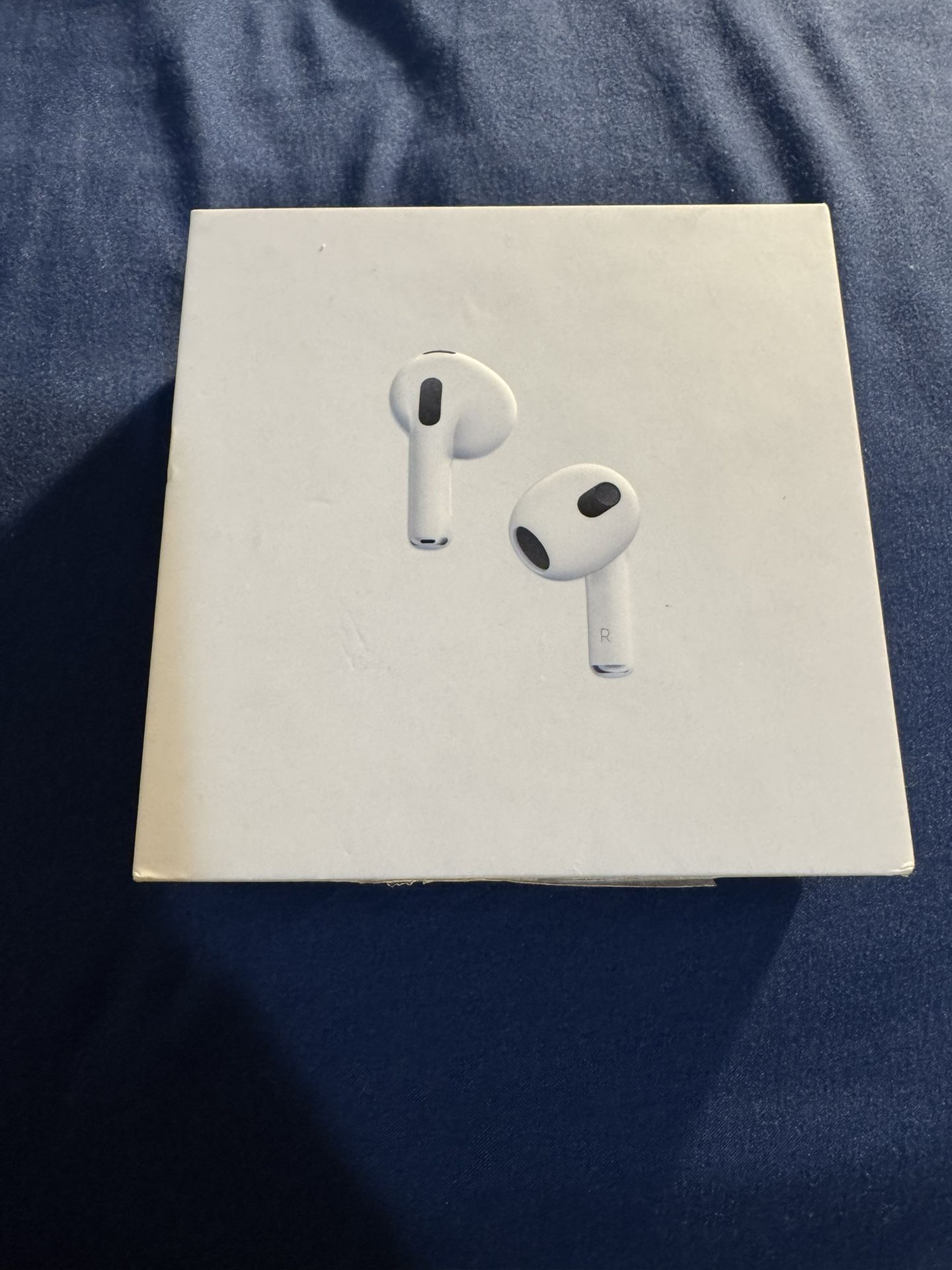 APPLE AIRPOD 3rd generation Costco Return item