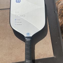 Wilson Echo Pickleball Racket