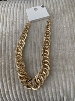 NWT Forever 21 gold statement necklace