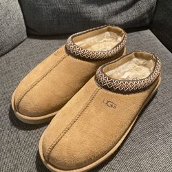 UGG Tasman Men Size:8.5 Women Size:10 WORN ONCE