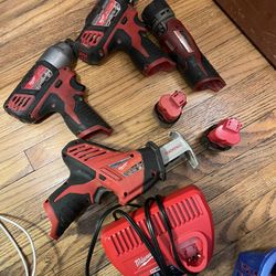 Milwaukee M12  7 Piece Combo 